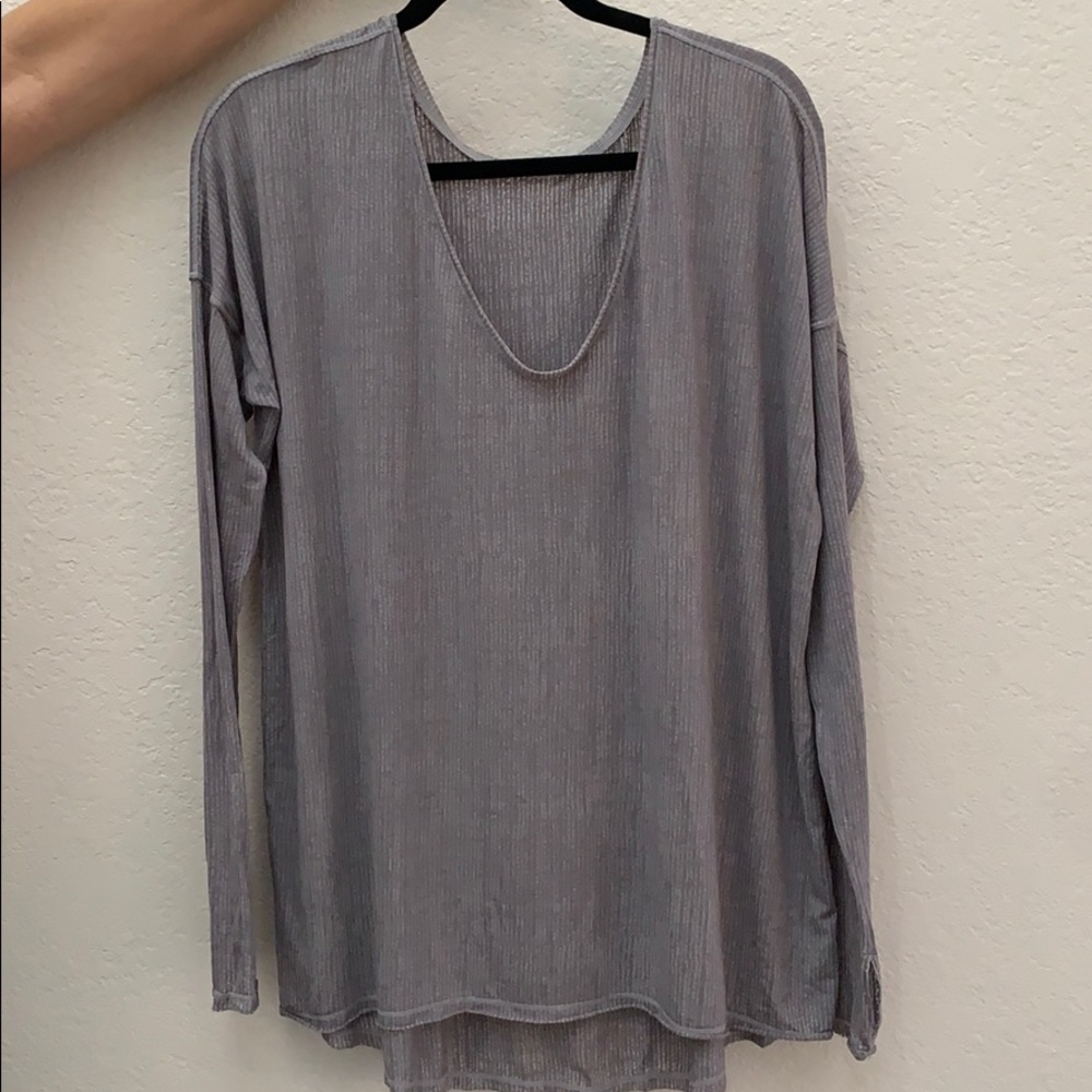 Lululemon Long Sleeve T-Shirt